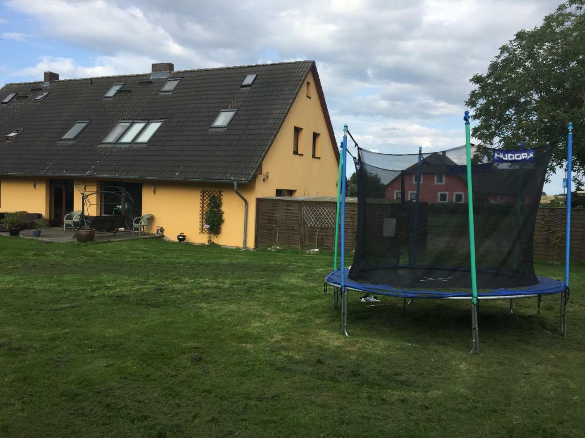 Ferienwohnungen "Weitblick" Und "Schwalbennest" Lodmannshagen Exterior photo